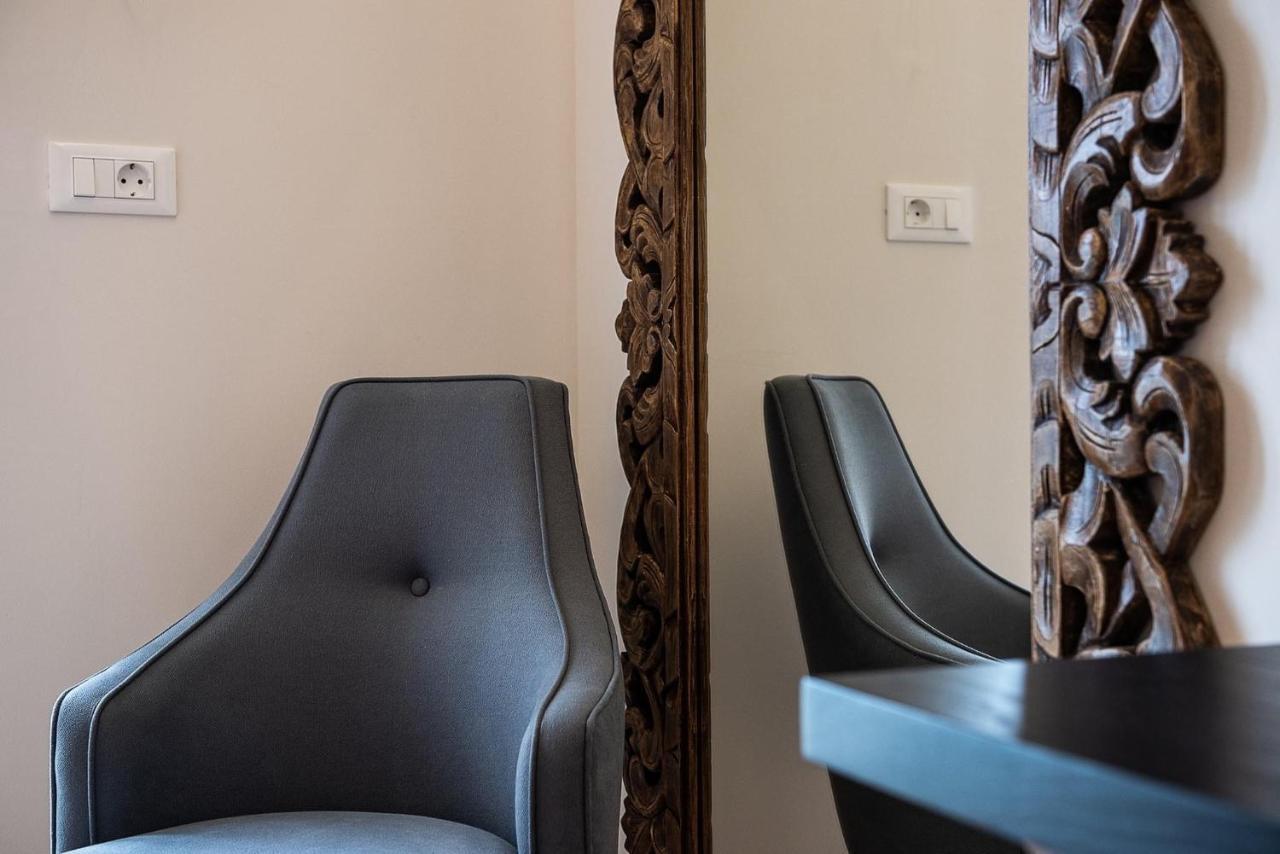Avra Apartments Kolymbari Harbour Экстерьер фото